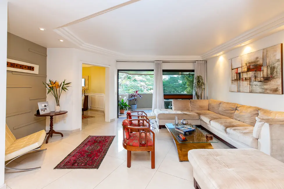 Foto 4 de Apartamento com 4 quartos à venda, 200m2 em Moema, São Paulo - SP