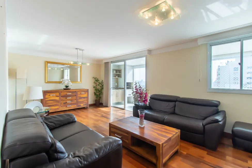 Foto 1 de Apartamento com 4 quartos à venda, 143m2 em Moema, São Paulo - SP