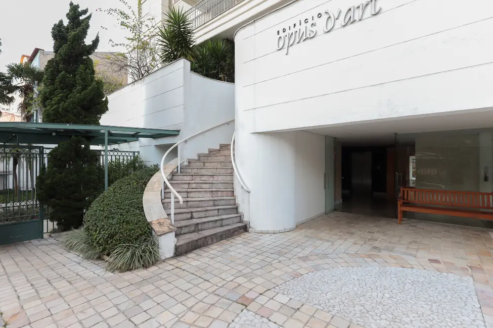 Apartamento com 3 quartos para alugar, 119m2 em São Paulo - SP - imagem 3 Foto 3 de Apartamento com 3 quartos para alugar, 119m2 em São Paulo - SP