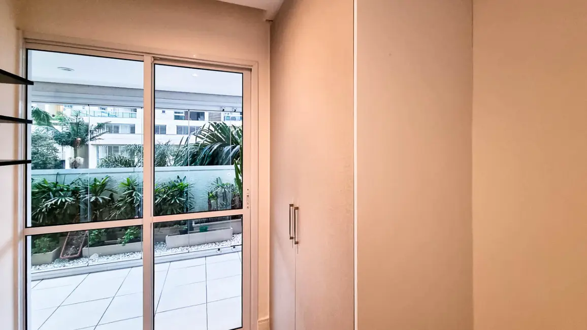 Foto 9 de Apartamento com 2 quartos para alugar, 78m2 em Campo Belo, São Paulo - SP