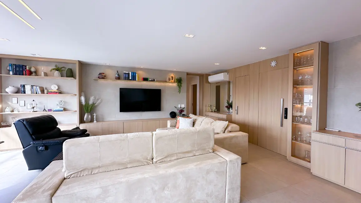 Foto 2 de Apartamento com 3 quartos à venda, 143m2 em Campo Belo, São Paulo - SP