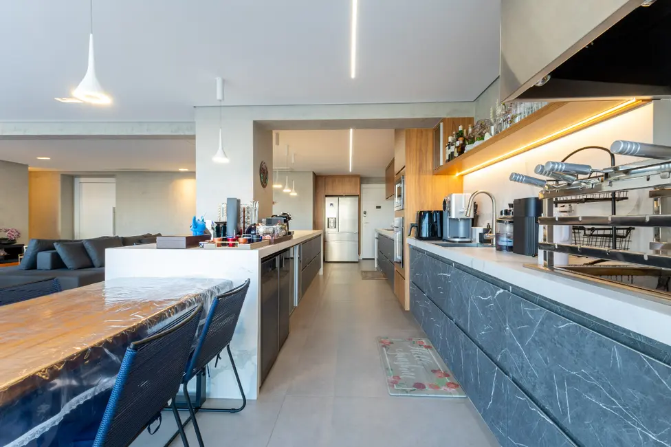 Apartamento com 4 quartos à venda, 189m2 em São Paulo - SP - imagem 8 Foto 8 de Apartamento com 4 quartos à venda, 189m2 em São Paulo - SP