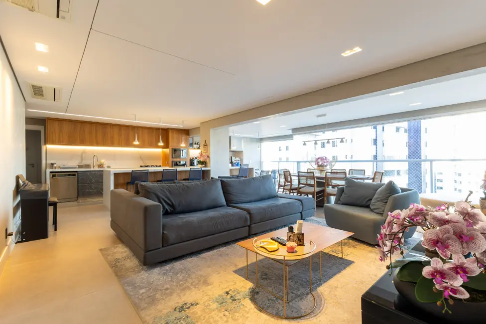 Apartamento com 4 quartos à venda, 189m2 em São Paulo - SP - imagem 1 Foto 1 de Apartamento com 4 quartos à venda, 189m2 em São Paulo - SP