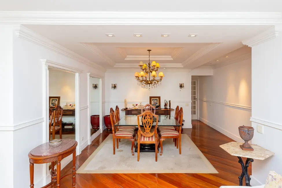 Foto 6 de Apartamento com 4 quartos para alugar, 155m2 em Moema, São Paulo - SP