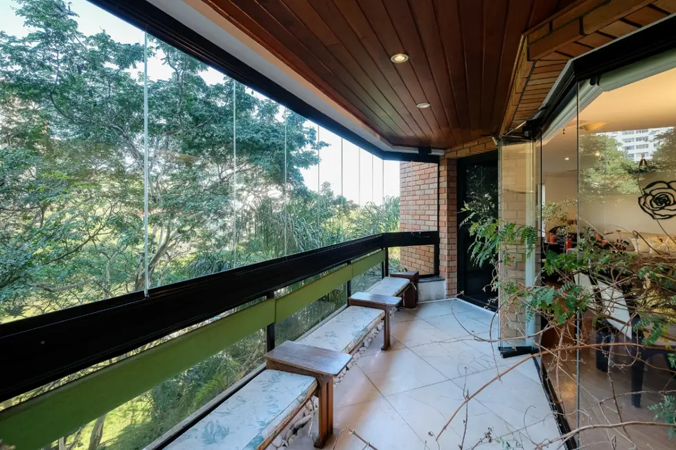 Foto 9 de Apartamento com 3 quartos à venda, 177m2 em Sumarezinho, São Paulo - SP