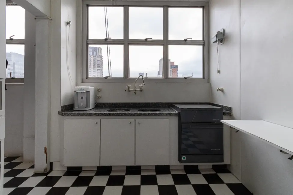 Foto 5 de Apartamento com 3 quartos à venda, 123m2 em Cerqueira César, São Paulo - SP