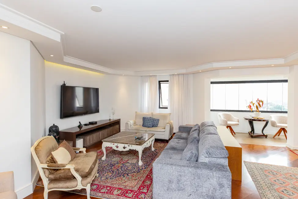 Apartamento com 3 quartos à venda, 166m2 em São Paulo - SP - imagem 3 Foto 3 de Apartamento com 3 quartos à venda, 166m2 em São Paulo - SP
