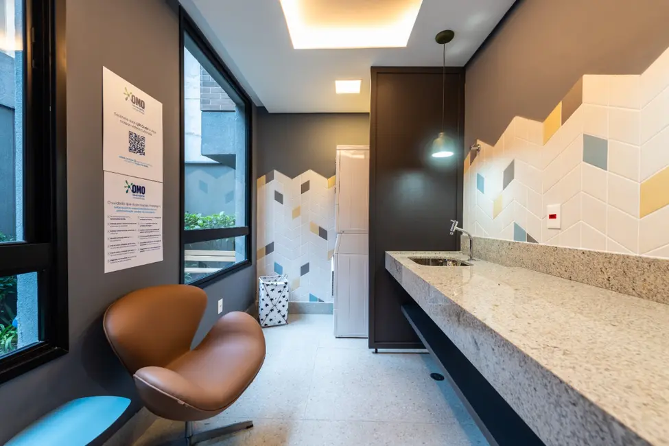 Foto 2 de Apartamento com 2 quartos à venda, 34m2 em Moema, São Paulo - SP