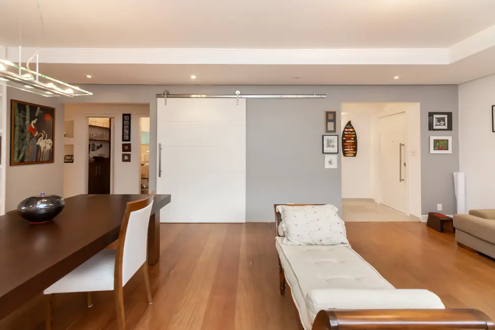 Foto 4 de Apartamento com 3 quartos à venda, 210m2 em Santa Cecília, São Paulo - SP