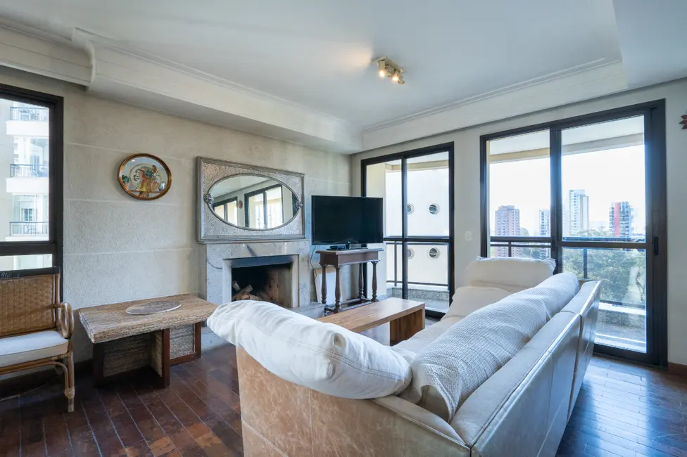 Foto 6 de Apartamento com 3 quartos à venda, 220m2 em Vila Suzana, São Paulo - SP