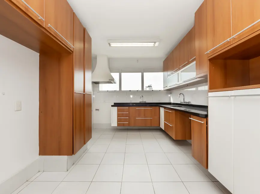 Foto 9 de Apartamento com 4 quartos à venda, 273m2 em Real Parque, São Paulo - SP