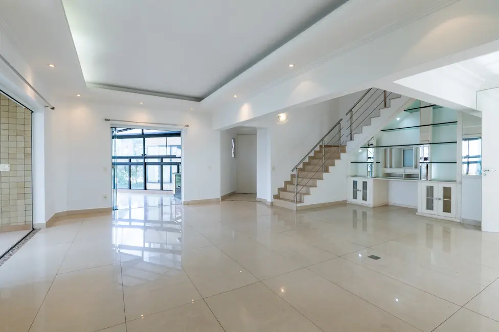 Foto 1 de Apartamento com 4 quartos à venda, 272m2 em Vila Suzana, São Paulo - SP