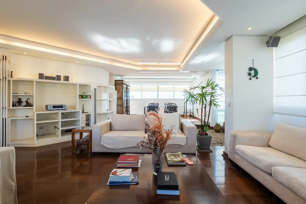 Foto 9 de Apartamento com 4 quartos à venda, 198m2 em Vila Suzana, São Paulo - SP