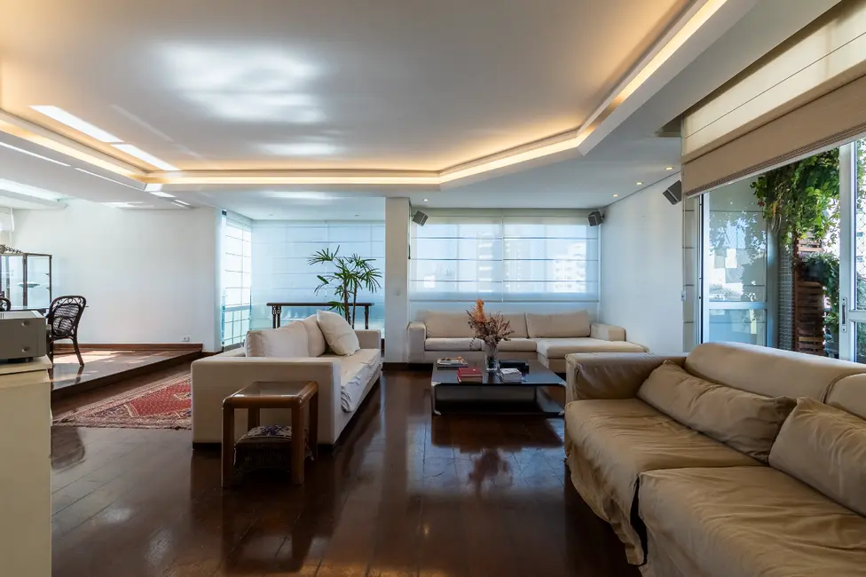Foto 1 de Apartamento com 4 quartos à venda, 198m2 em Vila Suzana, São Paulo - SP