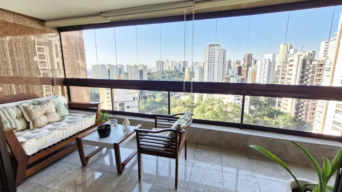 Foto 1 de Apartamento com 4 quartos à venda, 226m2 em Vila Suzana, São Paulo - SP