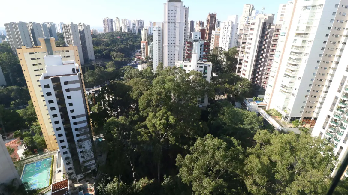 Foto 8 de Apartamento com 4 quartos à venda, 226m2 em Vila Suzana, São Paulo - SP