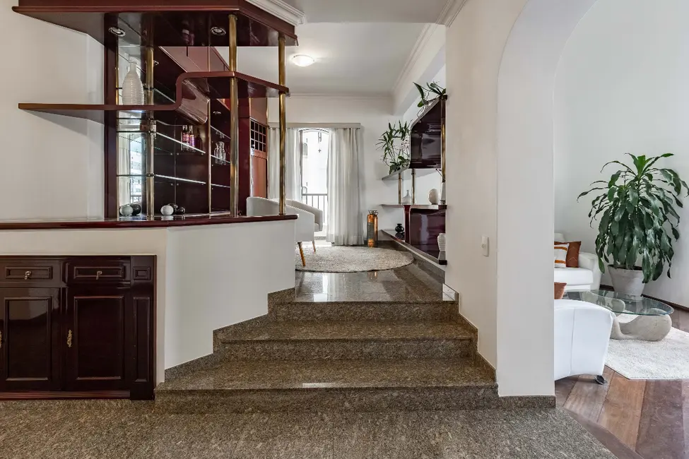 Foto 2 de Apartamento com 3 quartos à venda, 217m2 em Indianópolis, São Paulo - SP