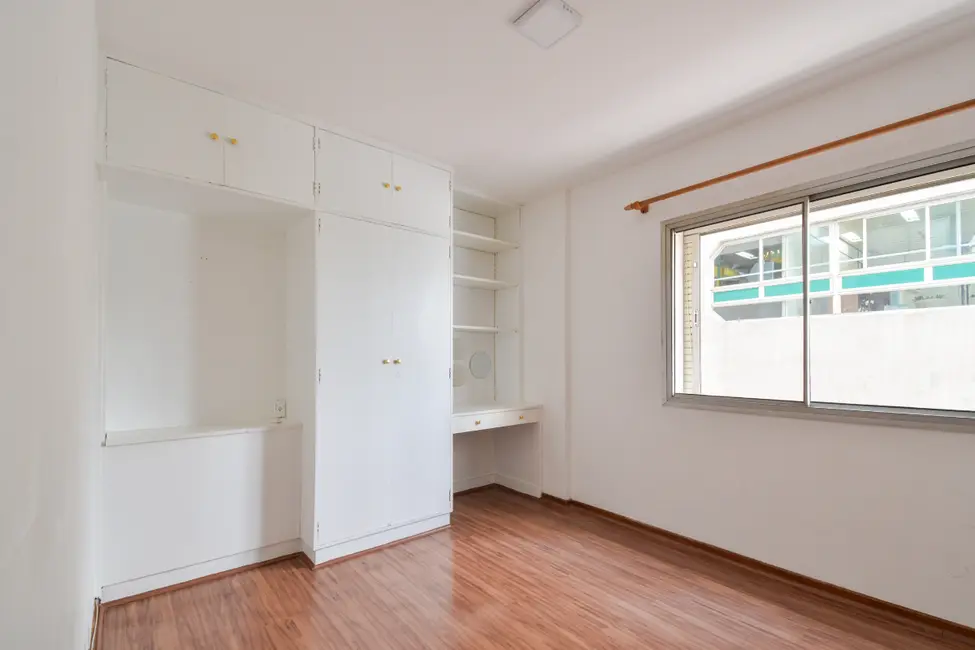 Apartamento com 3 quartos à venda, 139m2 em Higienópolis, São Paulo - SP - imagem 8 Foto 8 de Apartamento com 3 quartos à venda, 139m2 em Higienópolis, São Paulo - SP