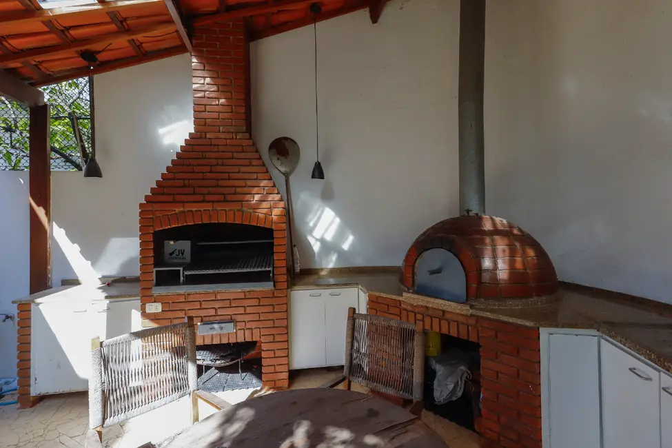 Foto 6 de Casa com 3 quartos à venda, 359m2 em Sumaré, São Paulo - SP