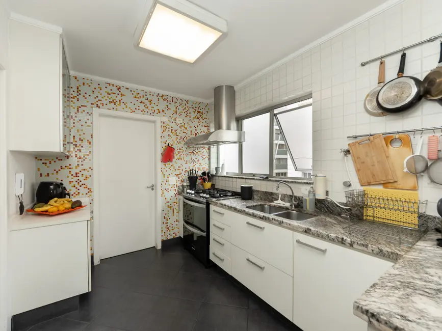 Apartamento com 3 quartos à venda, 169m2 em Itaim Bibi, São Paulo - SP - imagem 6 Foto 6 de Apartamento com 3 quartos à venda, 169m2 em Itaim Bibi, São Paulo - SP