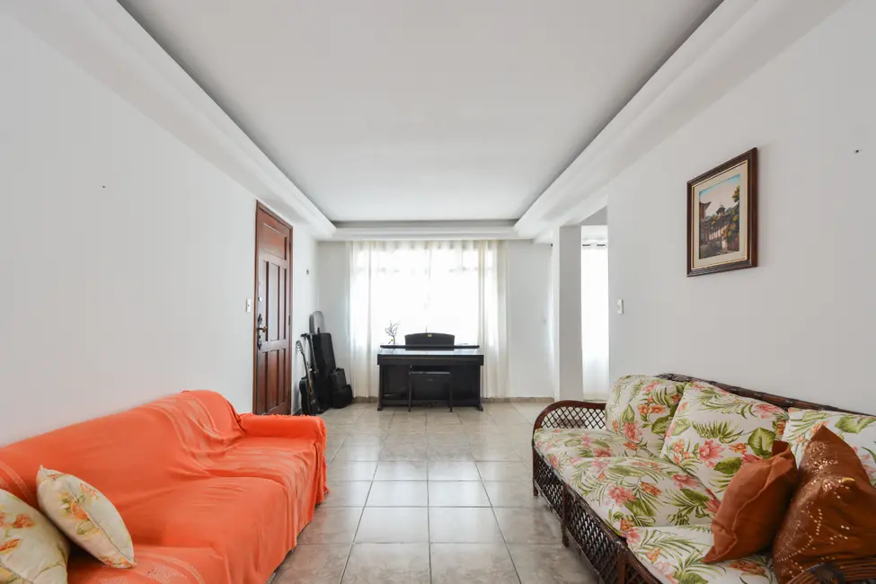 Foto 2 de Casa de Vila com 3 quartos à venda, 200m2 em Cambuci, São Paulo - SP