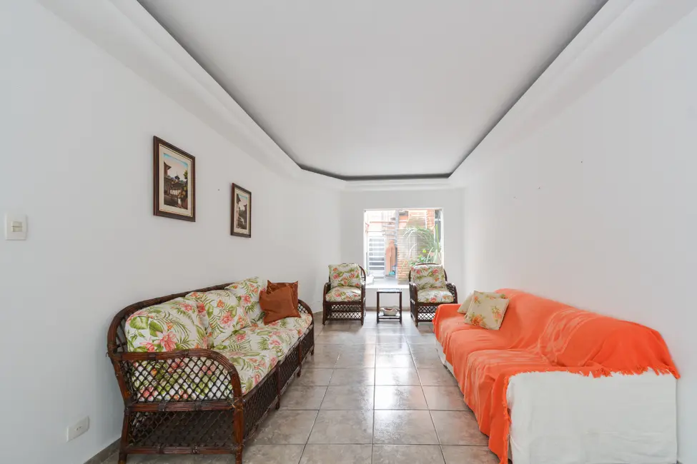 Foto 3 de Casa de Vila com 3 quartos à venda, 200m2 em Cambuci, São Paulo - SP