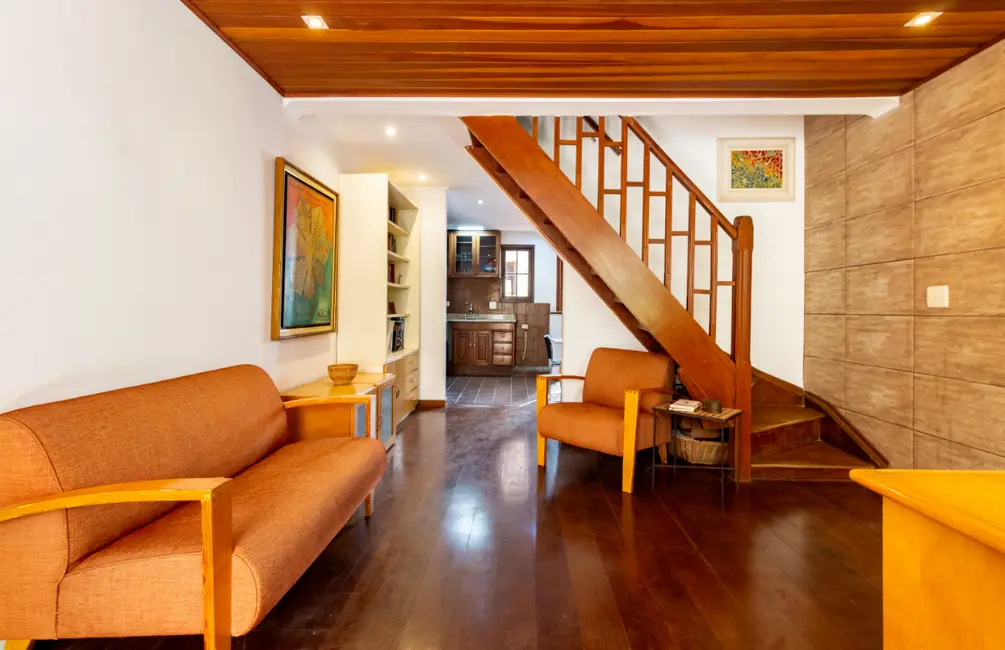 Foto 3 de Casa de Vila com 2 quartos à venda, 91m2 em Jardim Paulista, São Paulo - SP