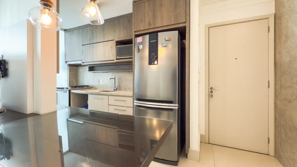 Foto 3 de Apartamento com 2 quartos à venda, 60m2 em Vila Anastácio, São Paulo - SP
