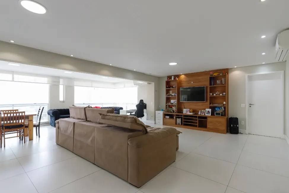 Foto 5 de Apartamento com 4 quartos à venda, 283m2 em Água Branca, São Paulo - SP