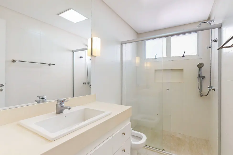 Apartamento com 3 quartos à venda, 120m2 em Itaim Bibi, São Paulo - SP - imagem 9 Foto 9 de Apartamento com 3 quartos à venda, 120m2 em Itaim Bibi, São Paulo - SP