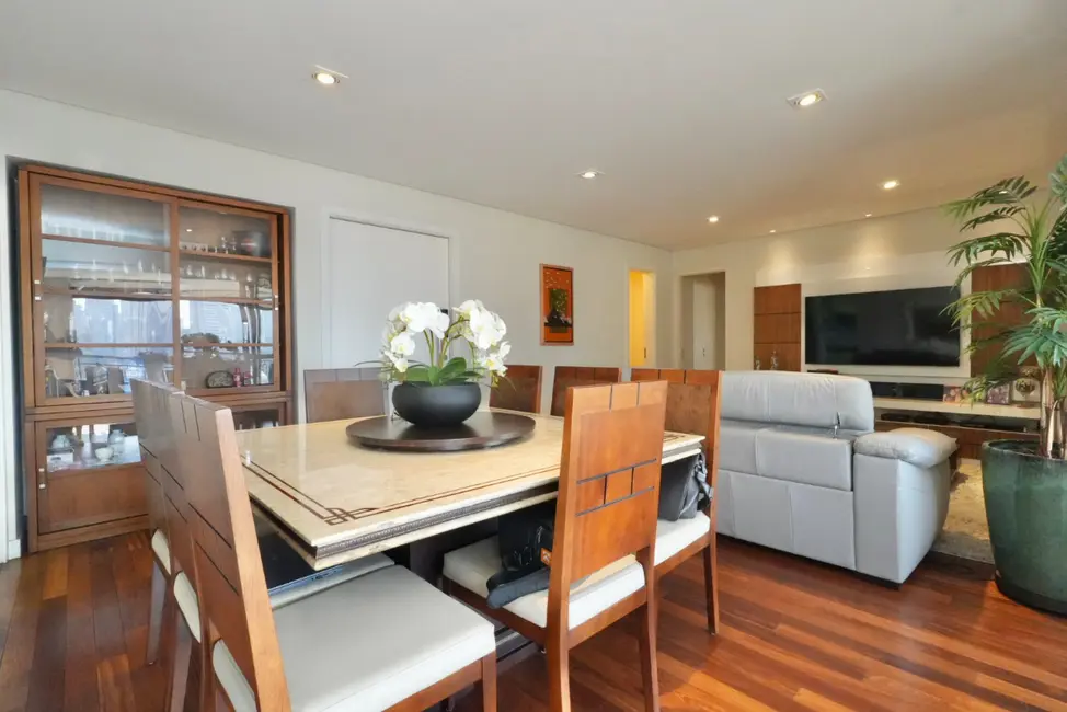 Foto 9 de Apartamento com 3 quartos à venda, 140m2 em Bosque da Saúde, São Paulo - SP