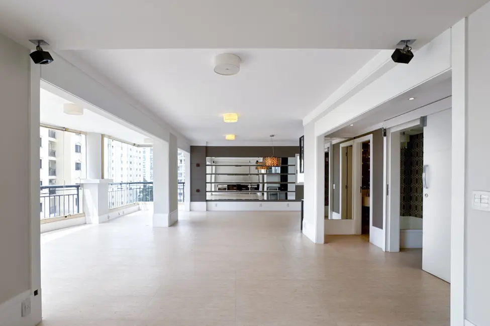 Foto 1 de Apartamento com 3 quartos à venda, 198m2 em São Paulo - SP