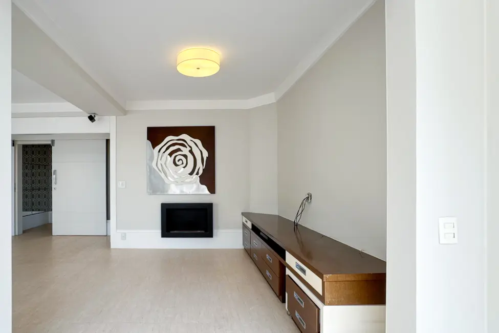 Foto 4 de Apartamento com 3 quartos à venda, 198m2 em São Paulo - SP
