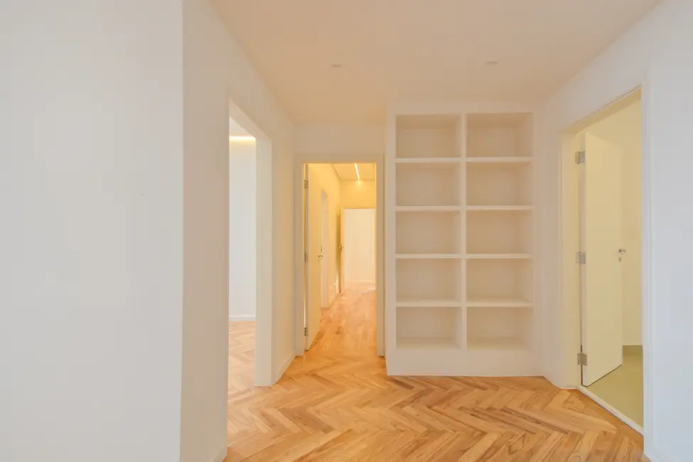 Apartamento com 3 quartos à venda, 187m2 em Cerqueira César, São Paulo - SP - imagem 8 Foto 8 de Apartamento com 3 quartos à venda, 187m2 em Cerqueira César, São Paulo - SP