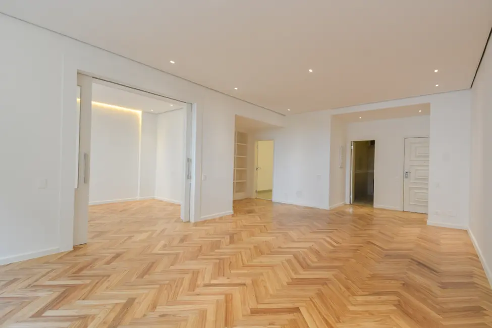 Apartamento com 3 quartos à venda, 187m2 em Cerqueira César, São Paulo - SP - imagem 6 Foto 6 de Apartamento com 3 quartos à venda, 187m2 em Cerqueira César, São Paulo - SP