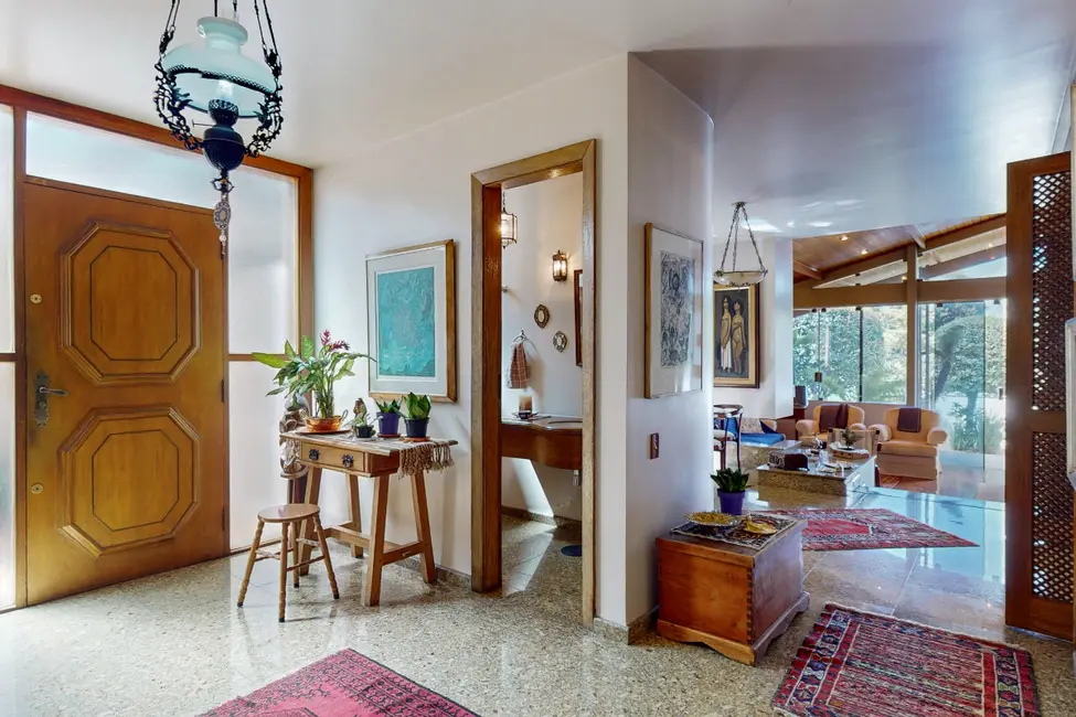 Casa com 4 quartos à venda, 294m2 em Alto de Pinheiros, São Paulo - SP - imagem 8 Foto 8 de Casa com 4 quartos à venda, 294m2 em Alto de Pinheiros, São Paulo - SP