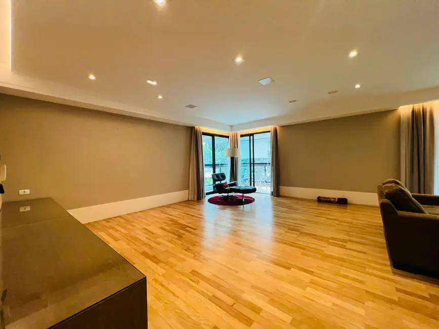 Foto 5 de Apartamento com 4 quartos à venda, 243m2 em Campo Belo, São Paulo - SP