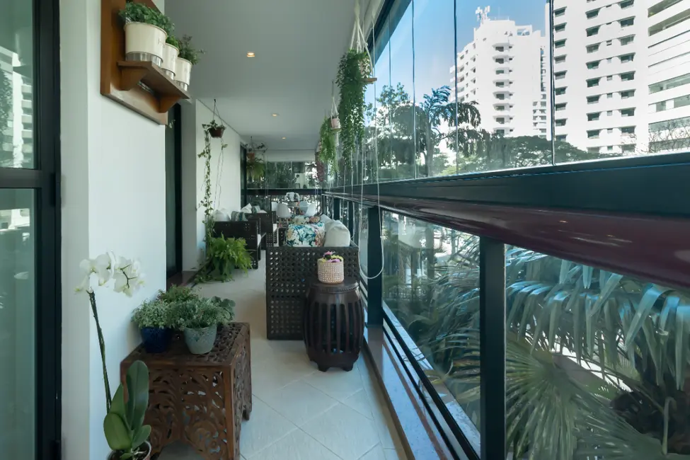 Foto 9 de Apartamento com 4 quartos à venda, 243m2 em Campo Belo, São Paulo - SP