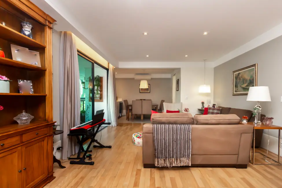 Foto 6 de Apartamento com 4 quartos à venda, 243m2 em Campo Belo, São Paulo - SP