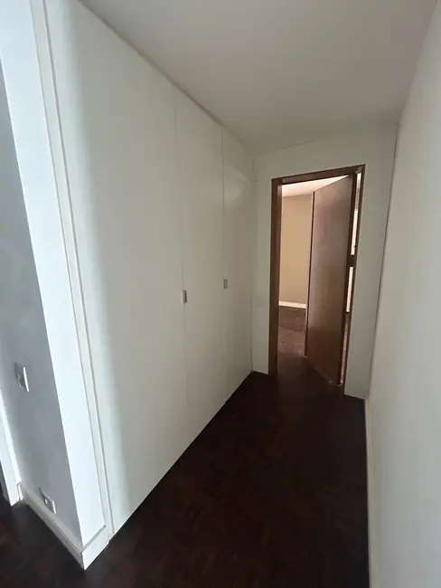 Foto 8 de Apartamento com 4 quartos à venda, 198m2 em Jardim Paulista, São Paulo - SP