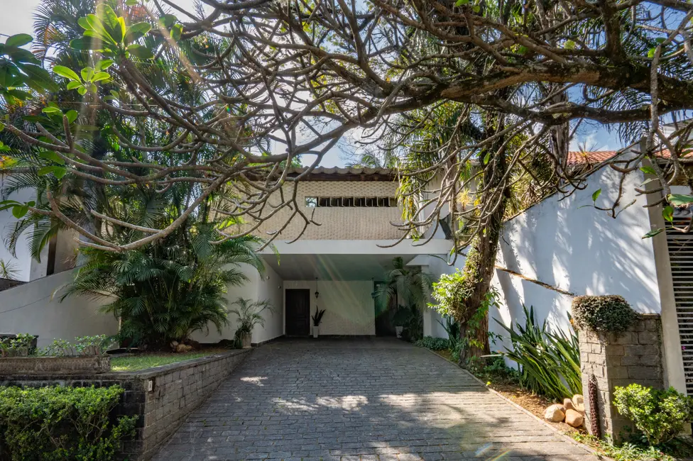 Foto 5 de Casa de Condomínio com 3 quartos à venda, 240m2 em Jardim Leonor, São Paulo - SP