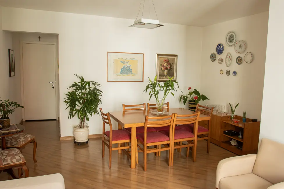 Foto 4 de Apartamento com 2 quartos à venda, 84m2 em Moema, São Paulo - SP