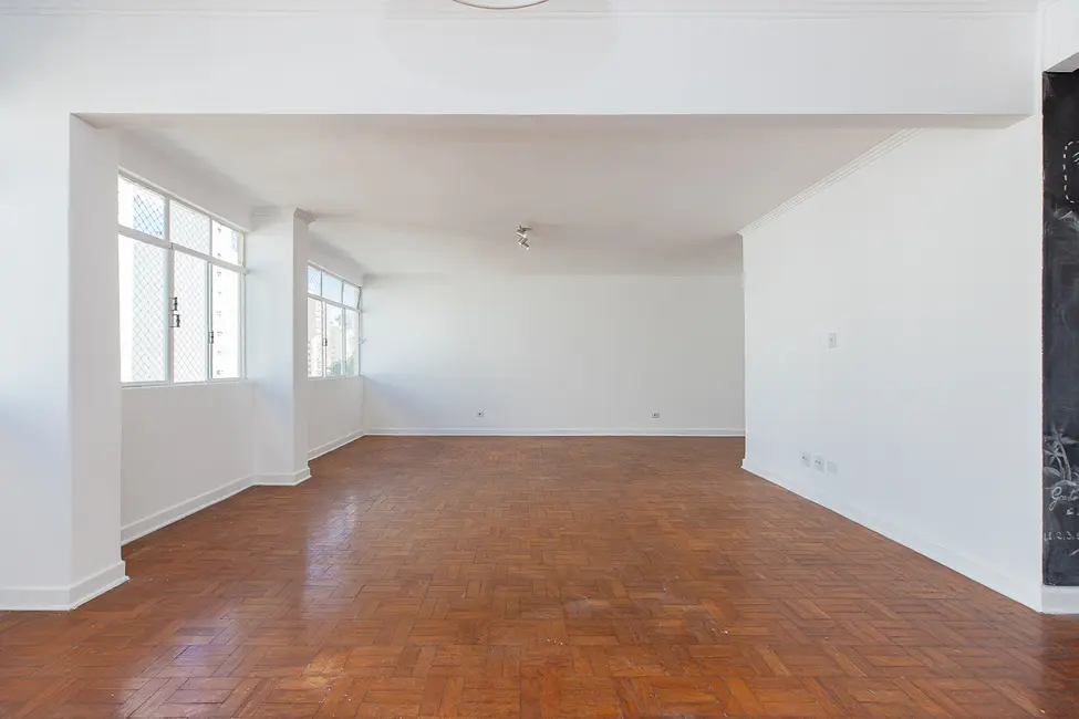 Foto 9 de Apartamento com 3 quartos à venda, 142m2 em Aclimação, São Paulo - SP