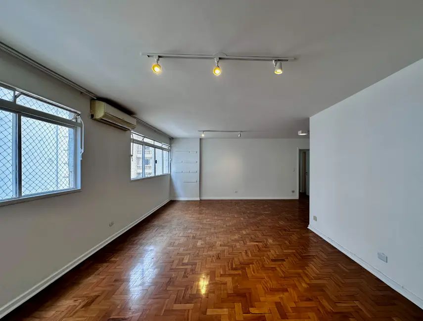 Foto 5 de Apartamento com 3 quartos para alugar, 155m2 em Itaim Bibi, São Paulo - SP