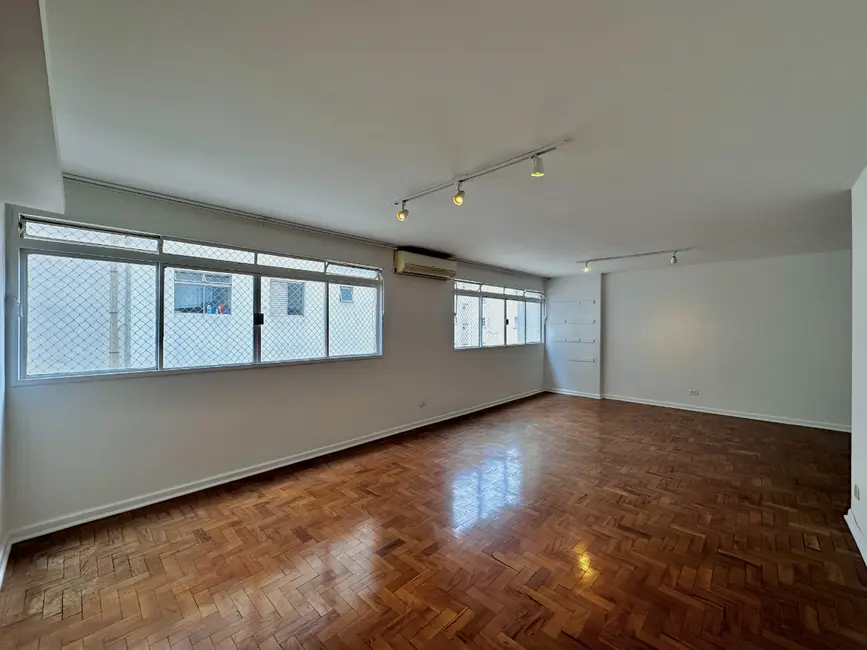 Foto 4 de Apartamento com 3 quartos para alugar, 155m2 em Itaim Bibi, São Paulo - SP