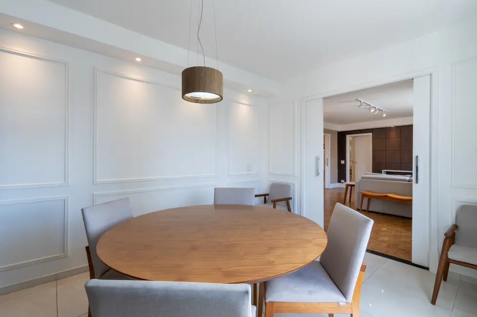 Foto 9 de Apartamento com 3 quartos à venda, 187m2 em Itaim Bibi, São Paulo - SP