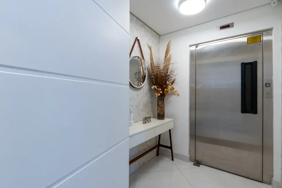 Foto 3 de Apartamento com 4 quartos à venda, 157m2 em Vila Suzana, São Paulo - SP