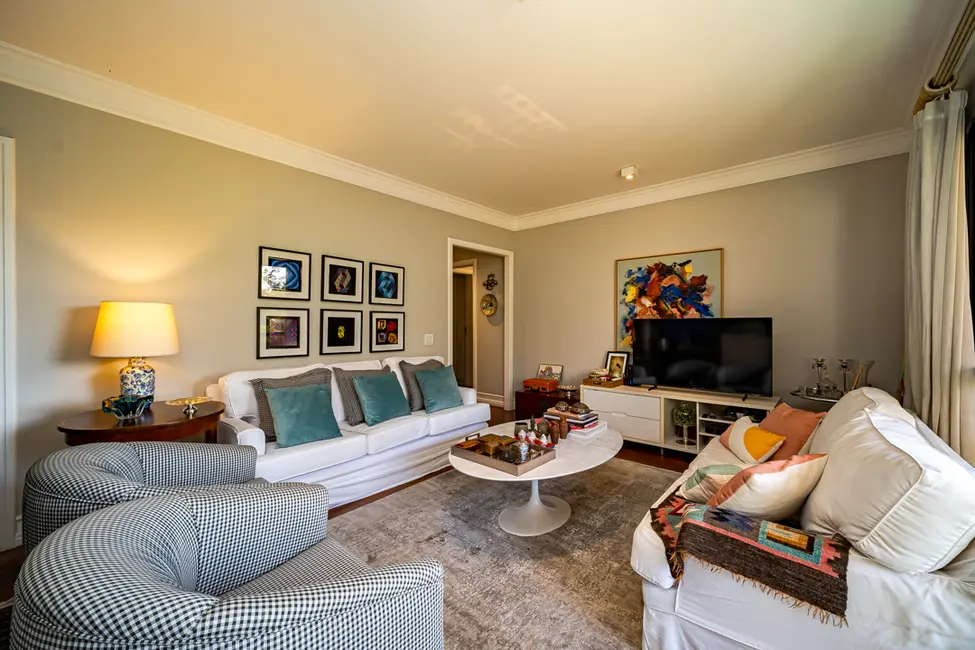 Foto 3 de Apartamento com 4 quartos à venda, 213m2 em Vila Suzana, São Paulo - SP