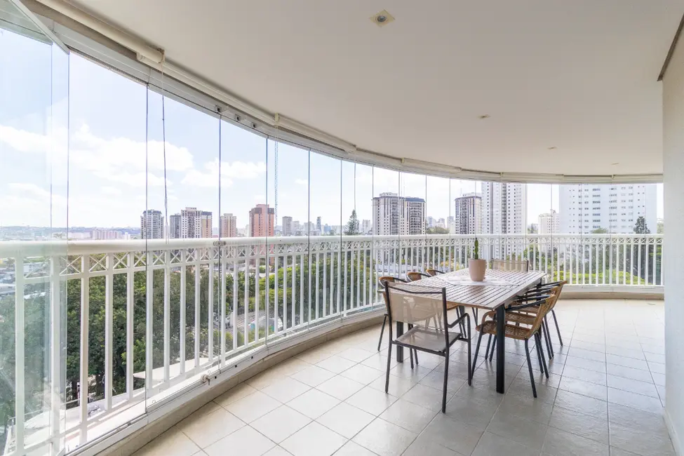 Foto 7 de Apartamento com 4 quartos à venda em Vila Sofia, São Paulo - SP
