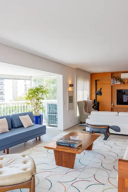 Apartamento com 4 quartos à venda, 246m2 em Vila Sofia, São Paulo - SP - imagem 5 Foto 5 de Apartamento com 4 quartos à venda, 246m2 em Vila Sofia, São Paulo - SP